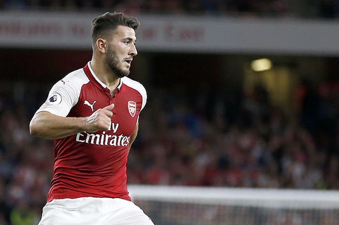 Bek Arsenal, Sead Kolasinac, saat tampil melawan Leicester City dalam laga lanjutan Liga Inggris 2017-2018 di Stadion Emirates, London, pada 11 Agustus 2017.