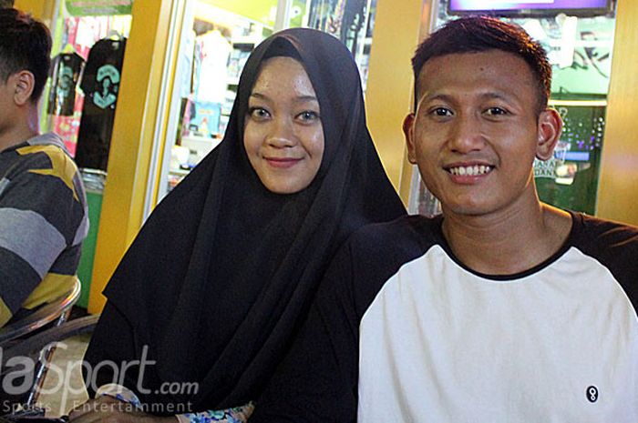 Abdul Rohim bersama sang istri saat ini lebih sering menghabiskan waktu luang bersama.