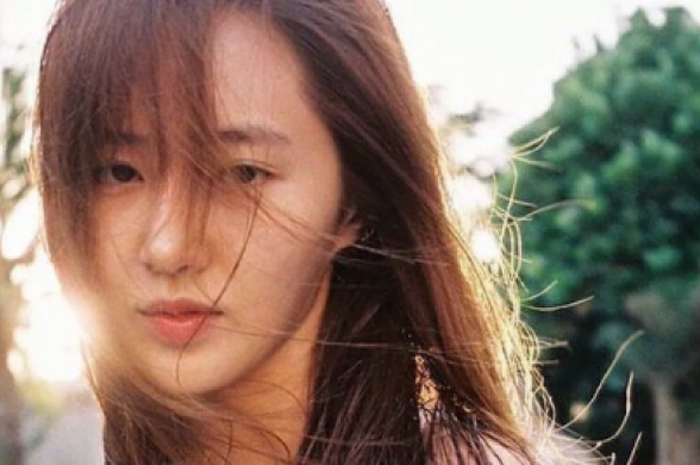 Kwon Yuri 