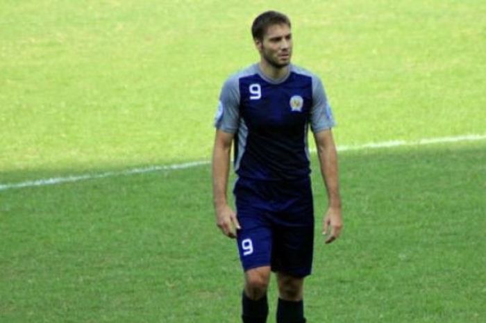 Eks pemain asing Arema FC, Roman Chmelo.