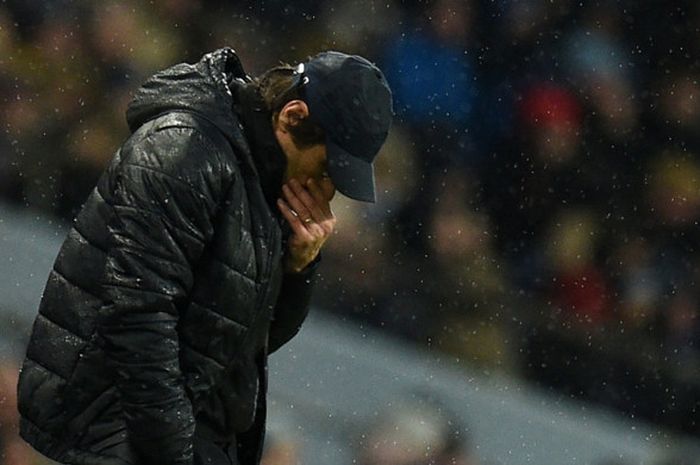 Ekspresi Manajer Chelsea, Antonio Conte, dalam laga Liga Inggris kontra Manchester City di Stadion Etihad, Manchester, pada 4 Maret 2018.