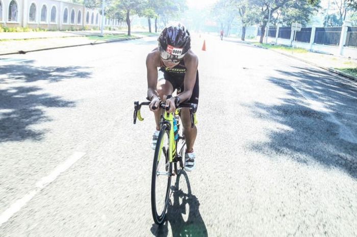 Atlet asal Jepang, Airi Sawada, sukses meraih posisi runner-up di ajang duatlon Powerman 2018