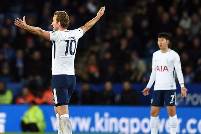 Gestur striker Tottenham Hotspur saat tampil melawan Leicester City dalam laga lanjutan Liga Inggris 2017-2018 di Stadion King Power, Leicester, pada 28 November 2017.