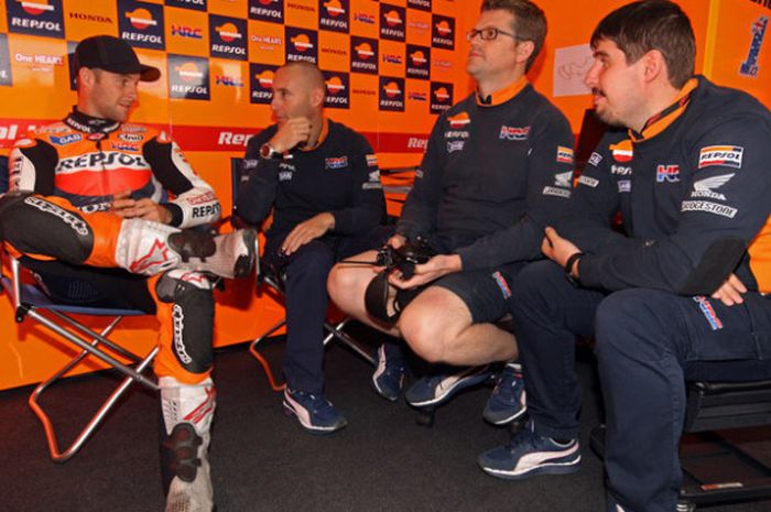 Jonathan Rea saat menggantikan Casey Stoner pada tahun 2012.