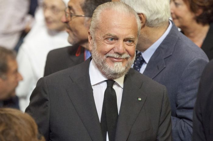 Presiden Napoli, Aurelio De Laurentiis, dalam perayaan Saint Januarius di Cathedral of Naples, Italia, pada 19 September 2014.