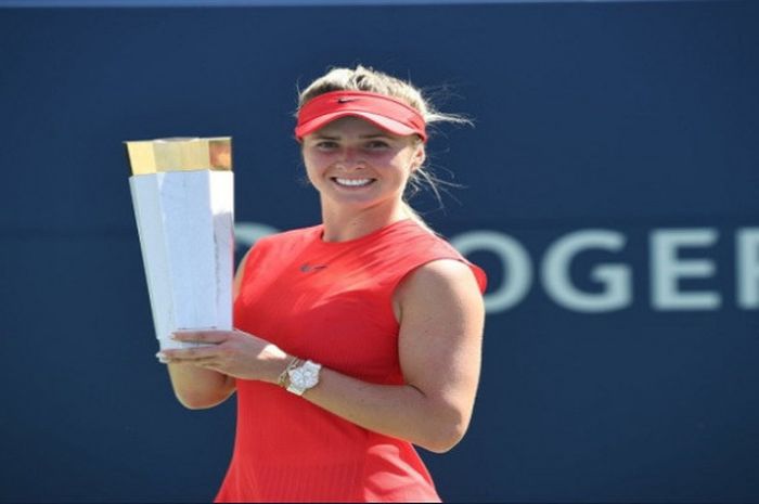 Elina Svitolina berhasil menjuarai Rogers Cup 2017 setelah mengalahkan Caroline Wozniacki di partai final yang diselenggarakan pada Minggu (13/8/2017).