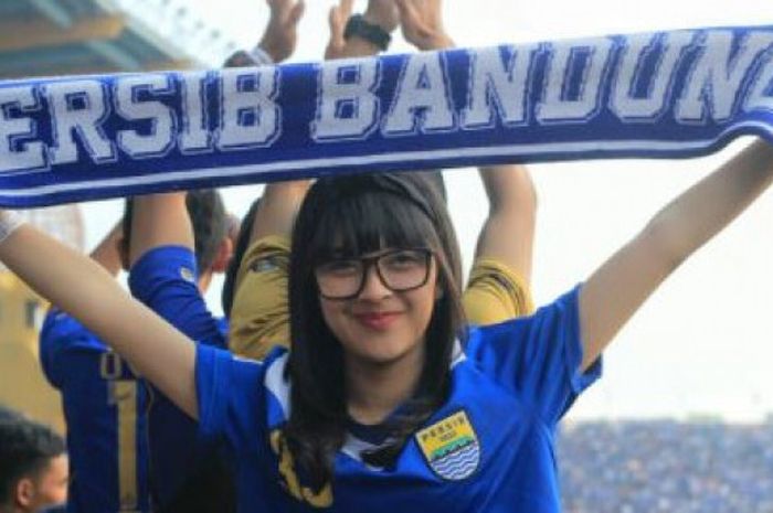 Moonitha Ardilla Presenter Bobotoh Persib PJTV