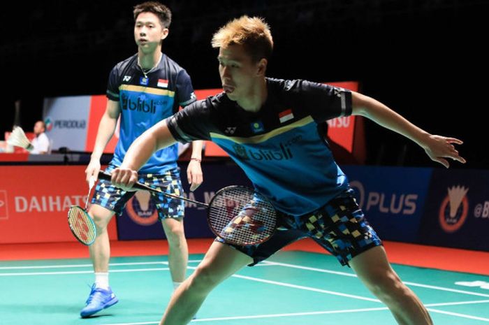 Pasangan ganda putra Indonesia, Marcus Fernaldi Gideon/Kevin Sanjaya Sukamuljo, berhasil mengalahkan pasangan Jepang, Takuto Inoue/Yuki Kaneko, pada perempat final Malaysia Masters 2019, Jumat (18/1/2019).