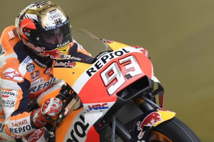 Marc Marquez saat beraksi di babak kualifikasi MotoGP Jepang di Twin Ring Motegi, Sabtu (14/10/2017).