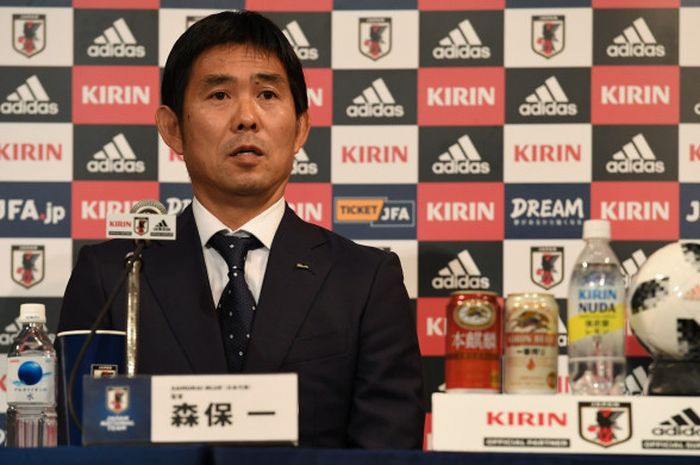 Pelatih timnas Jepang, Hajime Moriyasu, saat diperkenalkan kepada pers, 26 Juli 2018 di Tokyo.