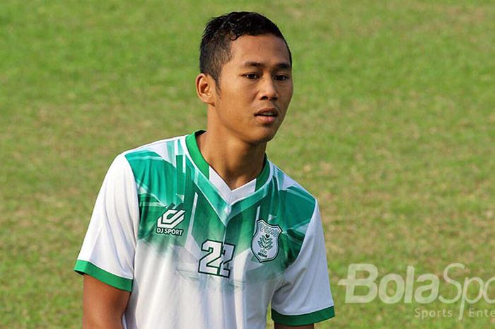 Striker PSMS Medan, Willyando.