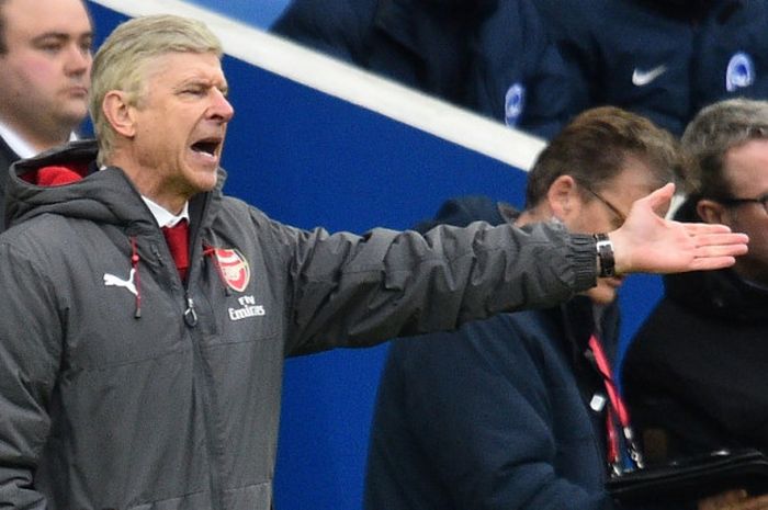 Ekspresi Manajer Arsenal, Arsene Wenger, dalam laga Liga Inggris kontra Brighton & Hove Albion di Stadion Amex, Brighton, pada 4 Maret 2018.