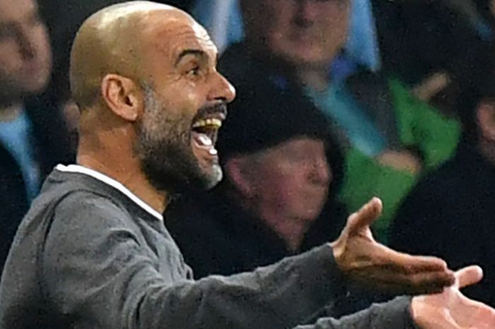 Ekspresi pelatih Manchester City, Pep Guardiola, dalam laga melawan Wolverhampton Wanderers di Etihad Stadium, Selasa (24/10/2017)