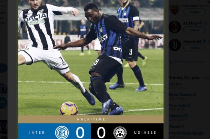 Pemain bertahan Inter Milan, Kwadwo Asamoah, saat tampil melawan Udinese  di Stadion Giuseppe Meazza, dalam lanjutan pekan ke-16 Liga Italia, Sabtu (15/12/2018) atau Minggu dini hari WIB.