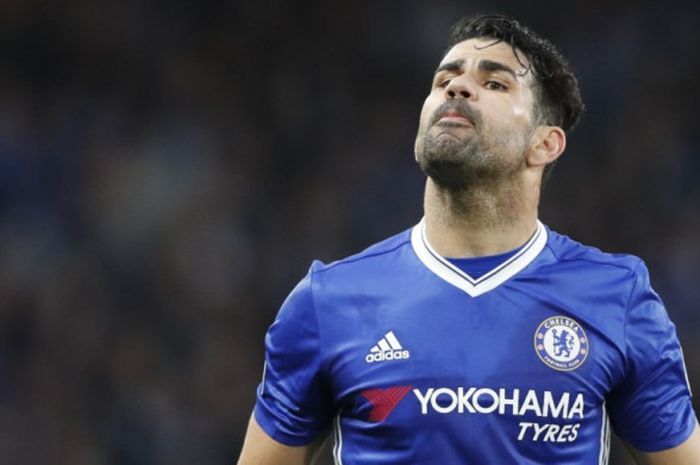 Reaksi Diego Costa dalam partai Liga Inggris antara Chelsea lawan Middlesbrough di Stadion Stamford Bridge, London, 8 Mei 2017.