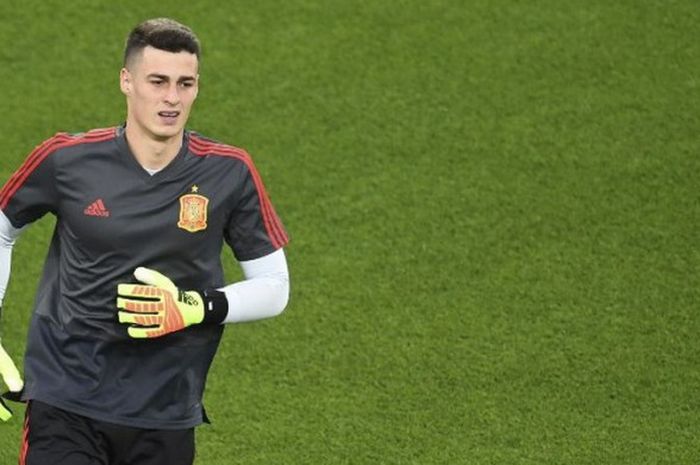 Kiper Spanyol, Kepa Arrizabalaga, berlari jelang laga Grup B Piala Dunia 2018 kontra Maroko di Kaliningrad Stadium, Kaliningrad, Rusia, 25 Juni 2018.