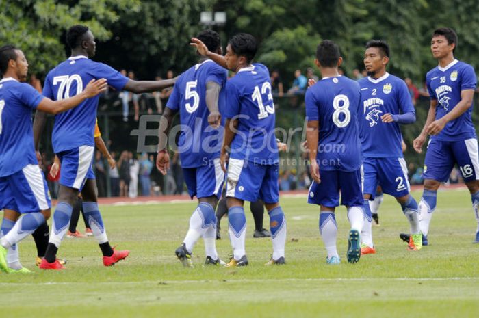 Persib Bandung menjalani dua uji coba di Yogyakarta