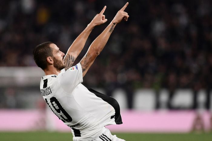 Bek Juventus, Leonardo Bonucci, merayakan gol yang dicetaknya ke gawang Napoli pada pertandingan Liga Italia, 29 September 2018 di Allianz Stadium, Turin.