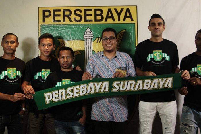 Persebaya Surabaya perkenalkan Lima Pemain Barunya (Osvaldo Haay, Nelson Alom, Ferinando Pahabol, Otavio Dutra dan Ruben Sanadi)