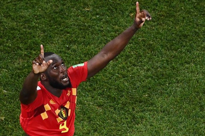 Penyerang Belgia, Romelu Lukaku, merayakan kemenangan timnya atas Jepang dalam laga babak 16 besar Piala Dunia 2018 di Rostov Arena, Rostov-On-Don, Rusia pada 2 Juli 2018.