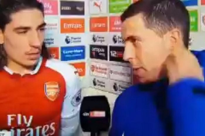 Hector Bellerin dan Eden Hazard diwawancarai Sky Sports usai laga derbi London, Kamis (4/1/2018) dini hari WIB.