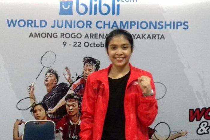 ebulu tangkis tunggal putri Indonesia, berpose setelah memastikan diri ke final Kejuaraan Dunia Junior 2017. Gregoria melangkah ke final setelah mengalahkan Cai Yanyan (China) pada babak semifinal Kejuaraan Dunia Junior 2017 yang digelar di GOR Among Rogo, Yogyakarta, Sabtu (21/10/2017).