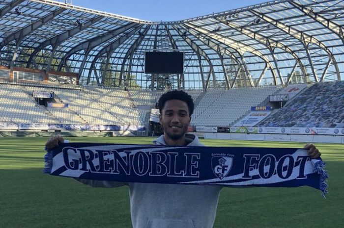 Ryan Sanusi ketika resmi direkrut klub divisi dua Liga Prancis Grenoble Foot 38 pada hari Sabtu (23/6/2018).