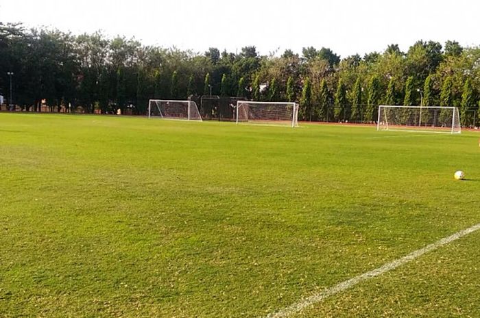 Pemain timnas Indonesia U-19 latihan mandiri disaat libur TC, Senin (7/8/2017)