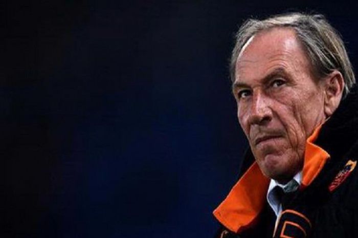 Zdenek Zeman (70), pelatih yang pernah menangani 14 klub berbeda di Italia.