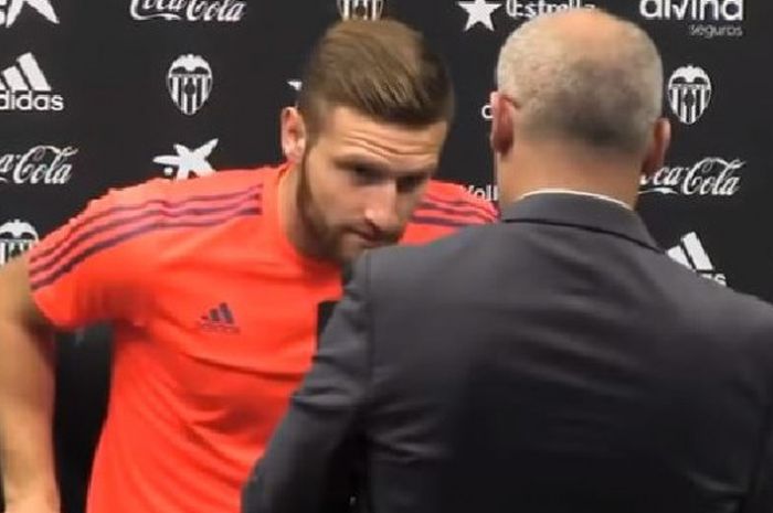 Shokdran Mustafi ketika menghadiri sesi konferensi pers pada tahun 2015 lalu