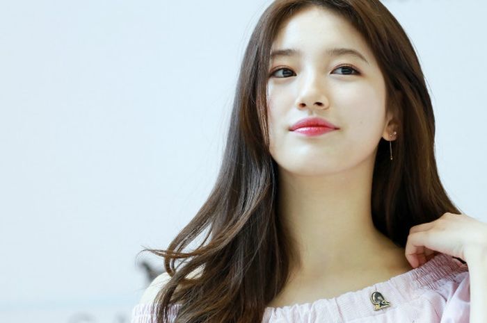 Penyanyi dan aktris Korea Selatan, Bae Suzy