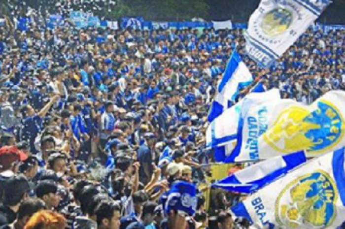 Suporter PSIM Mataram Yogyakarta 