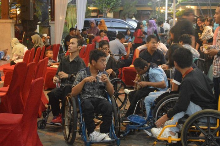 Suasana buka puasa bersama atlet Asian Para Games 2018 di Kusuma Sahid Prince Hotel, Kamis (31/5/2018).