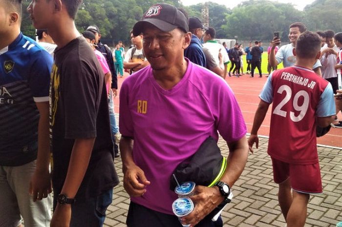 Pelatih Sriwijaya FC, Rahmad Darmawan usai memimpin sesi latihan di Stadion Sriwedari, Solo, Sabtu (3/2/2018)