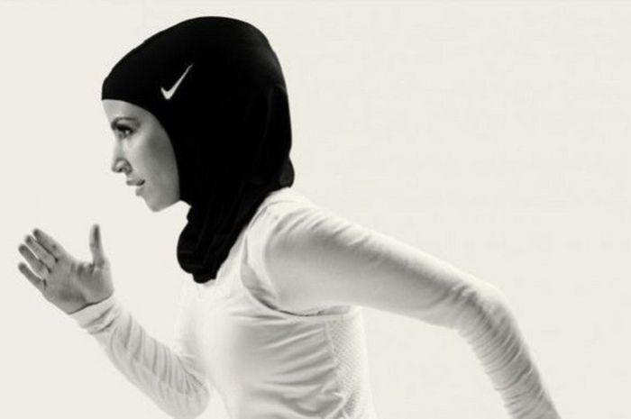 Nike Pro Hijab