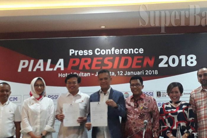 Suasana konferensi pers Piala Presiden 2018 di Hotel Sultan, Jakarta, Jumat (12/1/2018).