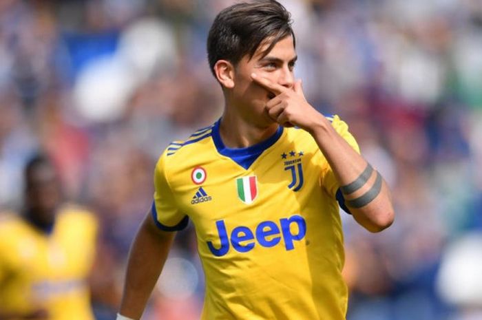 Ekspresi striker Juventus, Paulo Dybala, selepas menjebol gawang Sassuolo dalam partai Liga Italia di Mapei Stadium, Reggio Emilia, 17 September 2017.