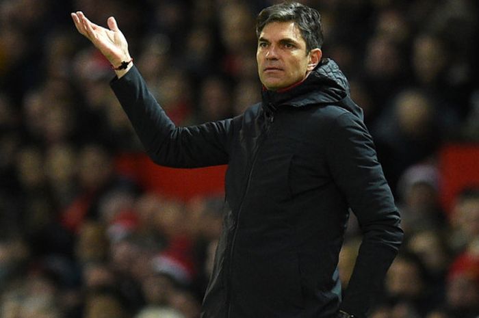 Ekspresi manajer Southampton, Mauricio Pellegrino, dalam pertandingan Liga Inggris 2017-2018 menghadapi Manchester United di Stadion Old Trafford, Manchester, Inggris, pada Sabtu (30/12/2017).