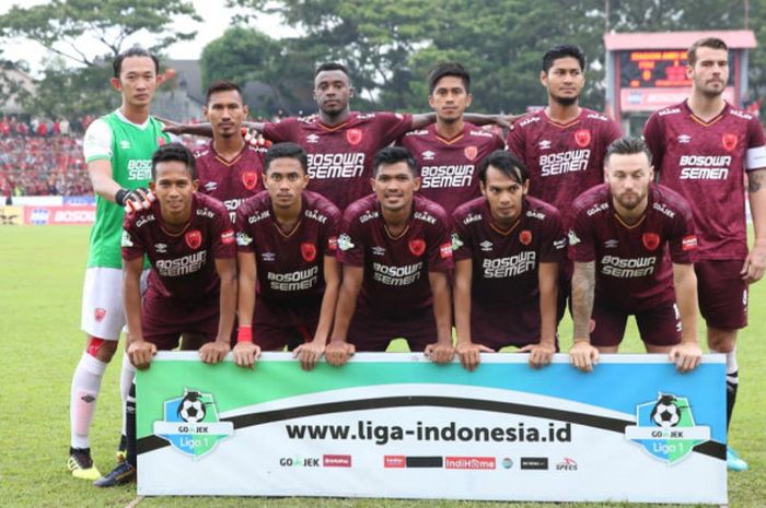     Skuat PSM Makassar saat laga melawan Persipura Jayapura pada pekan ke-29 Liga 1 2018 di Stadion Andi Matalatta, Makassar, Minggu (4/11/2018).    