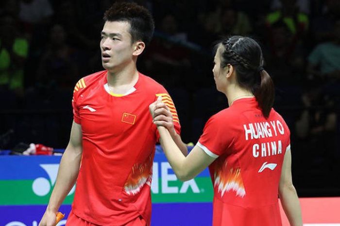 Zheng Siwei/Huang Yaqiong berhasil menjadi juara dunia sektor ganda campuran.