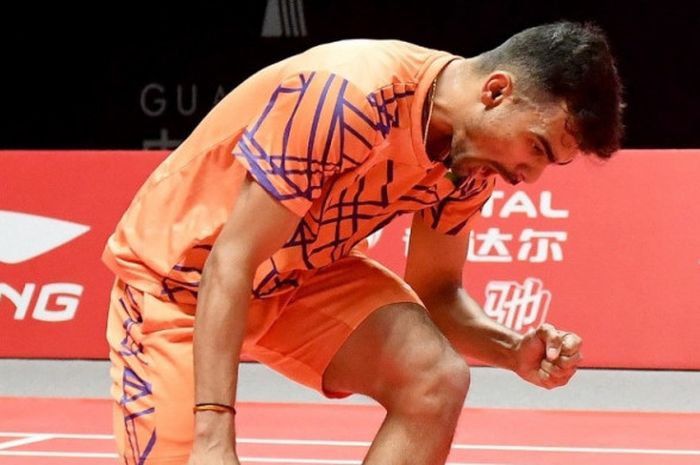 Pebulu tangkis tunggal putra India, Sameer Verma, bereaksi pada hari ketiga BWF World Tour Finals 2018 di Tianhe Gymnasium, Guangzhou, China, Jumat (14/12/2018).