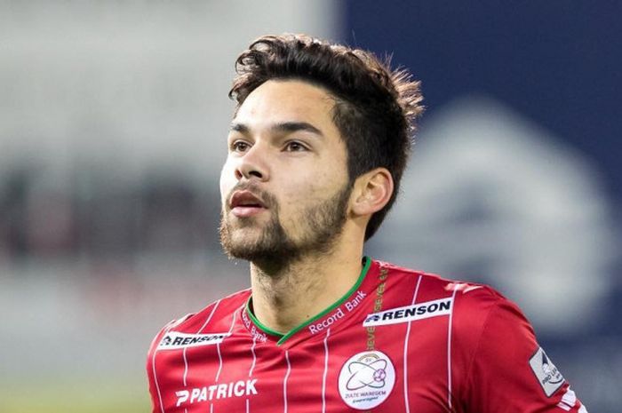  Sandy Walsh, bek sayap S.V. Zulte Waregem 