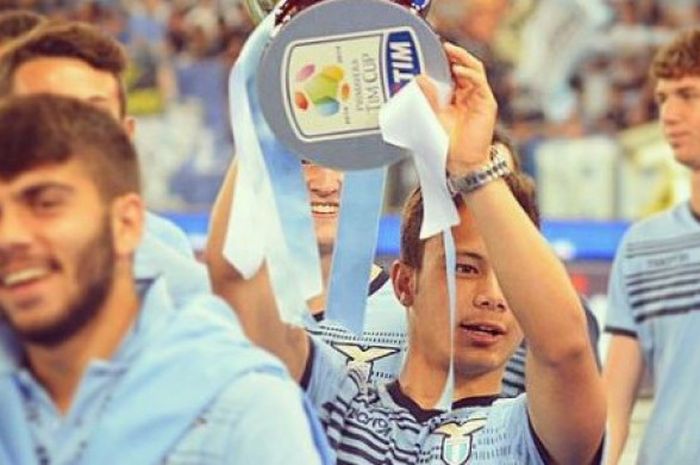 Lorenzo Pace ketika masih menyabet gelar bersama tim Lazio Junior.