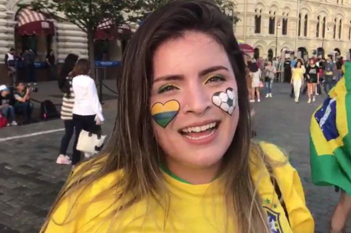 Keceriaan Lais usai saksikan laga Brasil vs Meksiko, Senin (2/7/2018)