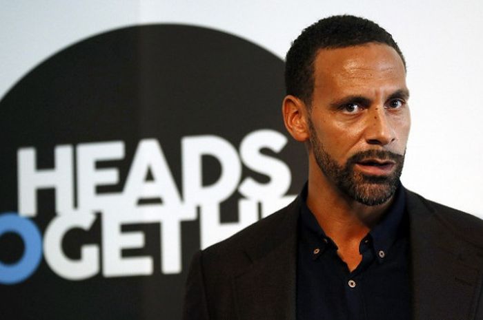 Mantan bek Manchester United, Rio Ferdinand, beralih menjadi petinju.