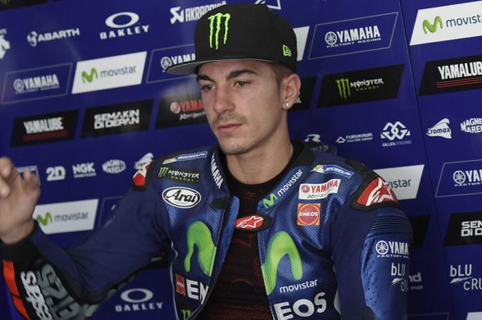 Pebalap tim Movistar Yamaha, Maverick Vinales, bersiap untuk sesi kualifikasi MotoGP Malaysia, Sabtu (28/10/2017).