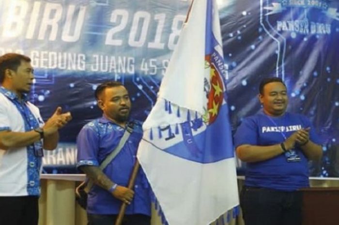 Kepareng Wareng, Ketua Umum Panser Biru yang baru