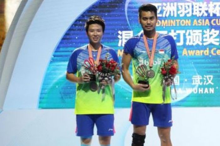 Duet pebulu tangkis ganda campuran Indonesia, Tontowi Ahmad/Liliyana Natsir, akan berakhir pada tahun 2019 nanti dan ini jadwal lengkap turnamen bulu tangkis 2019.