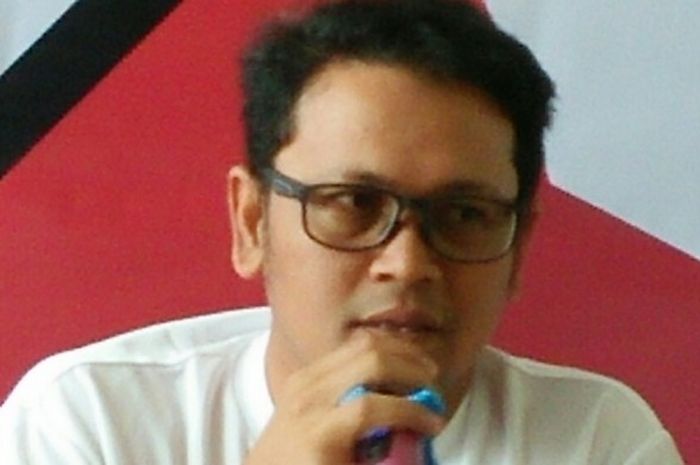 Manajer Semen Padang, Win Bernardino