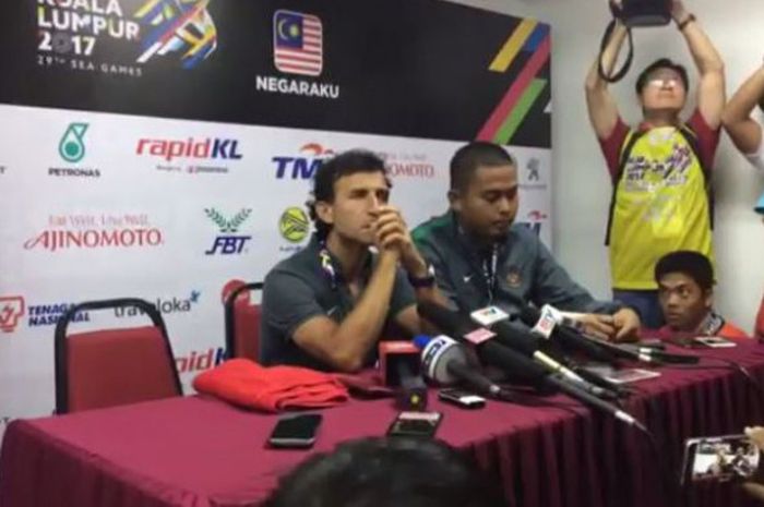 Suasana di ruang jumpa pers usai laga Vietnam vs Indonesia 0-0 di Stadion Selayang, Selangor, pada Selasa (22/8/20170